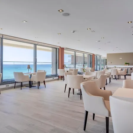 Melia Hotell 4*