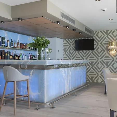 Melia Hotell