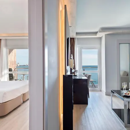 Melia Hotell 4*